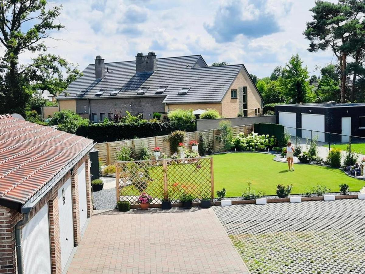 Casa Roman Zonhoven Eksteriør billede