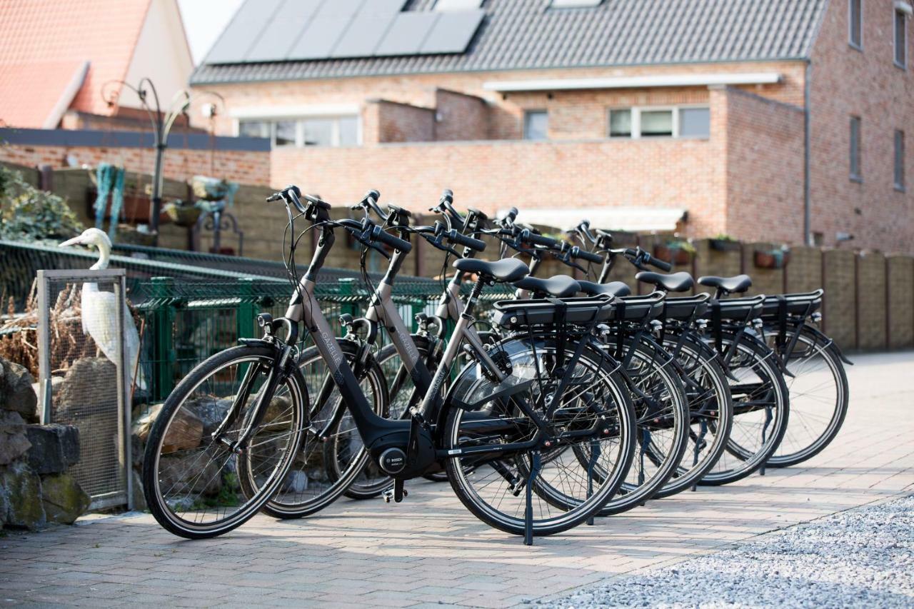 Casa Roman Zonhoven Eksteriør billede